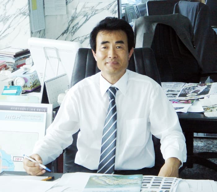 김민호(건축70) ㈜원건설 청주상의 부회장 ...
