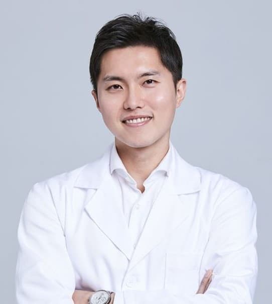 '닥터프렌즈' 운영자 우창윤(의학04) 동문,...