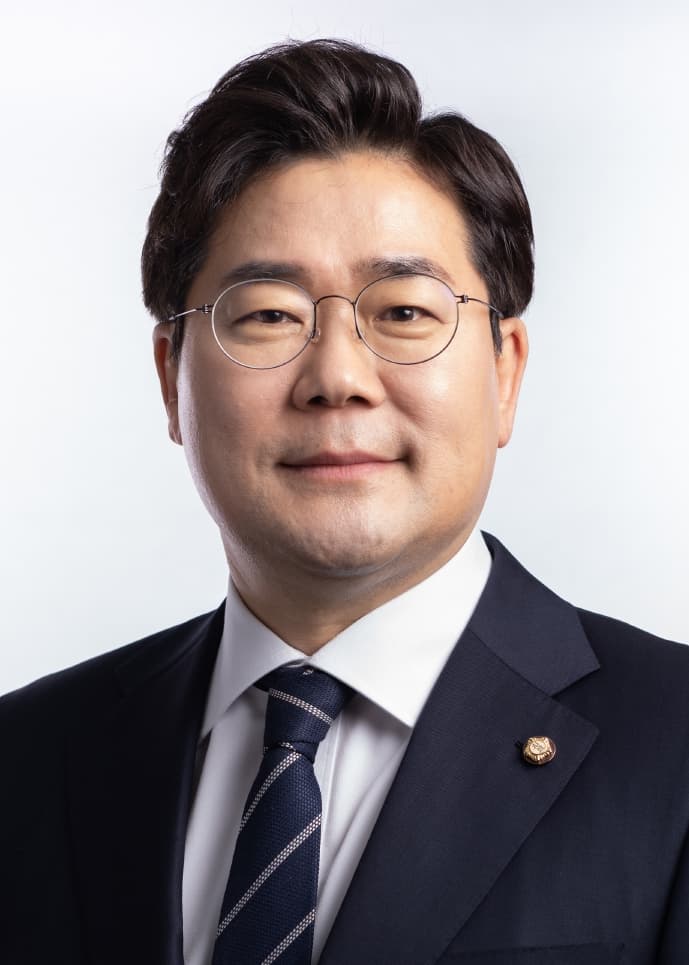 박찬대(국회의원·경영84) 동문, 민주당 최...