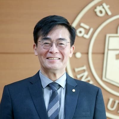 제16대 조명우 총장 취임