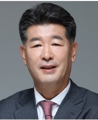 진현기(신동아건설 대표·학과학번) 동문, ...
