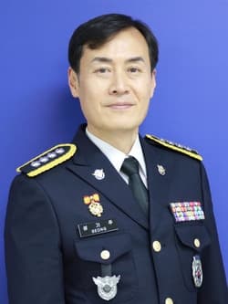 성기주(일반원11) 동문, 부안해양경찰서장 ...