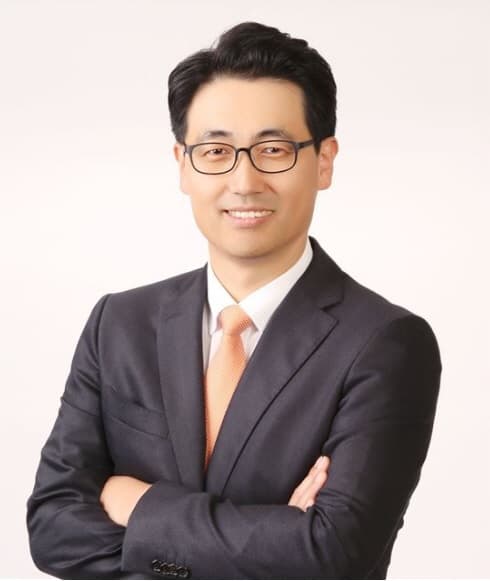 솔트룩스(대표 이경일·전자재료91), 한국...