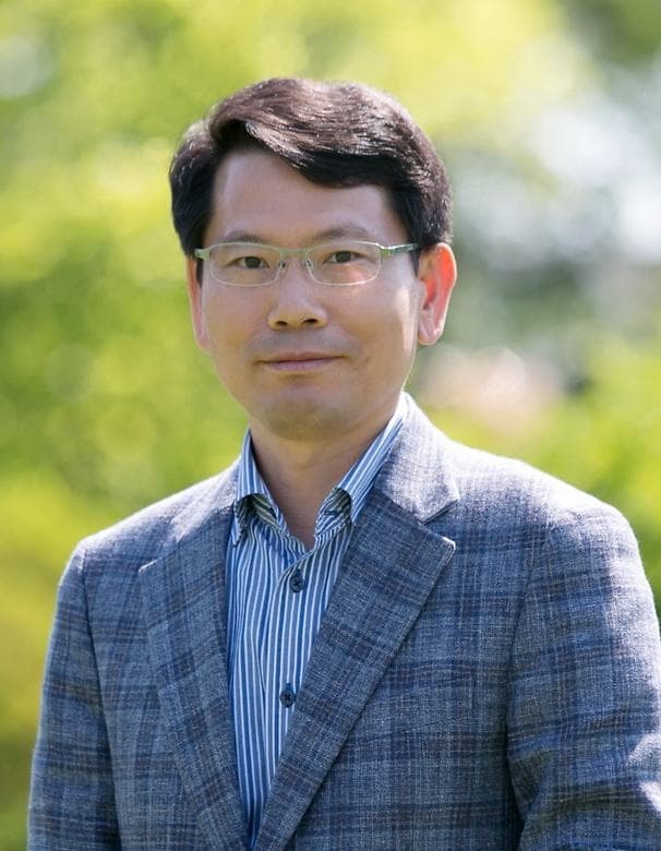 이재우(물리83) 인하대 물리학과 교수, '...