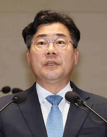 박찬대 더불어민주당 원내대표 국회 운영위...