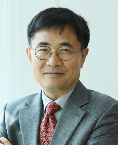 홍정표 동문, 경기도교육청 제2부교육감 임...