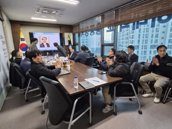 2025년 4차 운영위원회 … 포상후보 심사결...