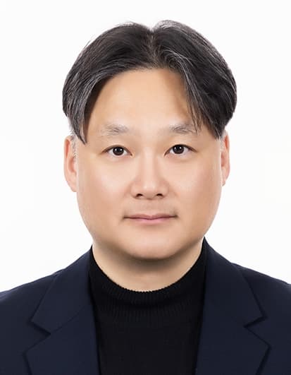 김재범 SK하이닉스 부사장(금속 98), 국가전략기술 유공 표창 수훈